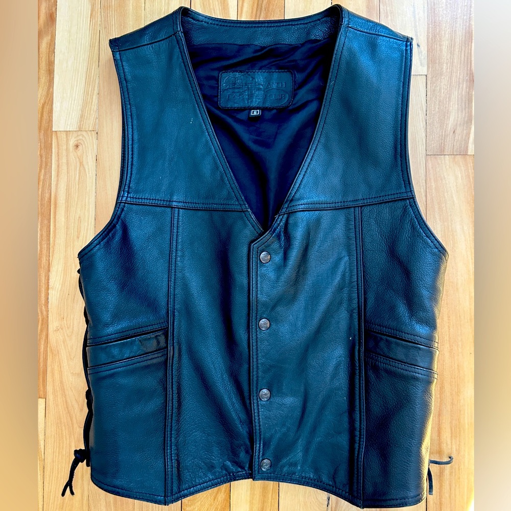 Veste en cuir sans manche